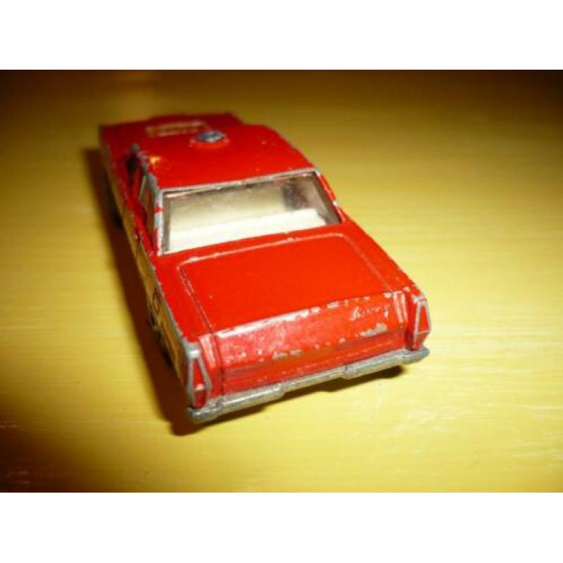 Mie18> oude matchbox mercury