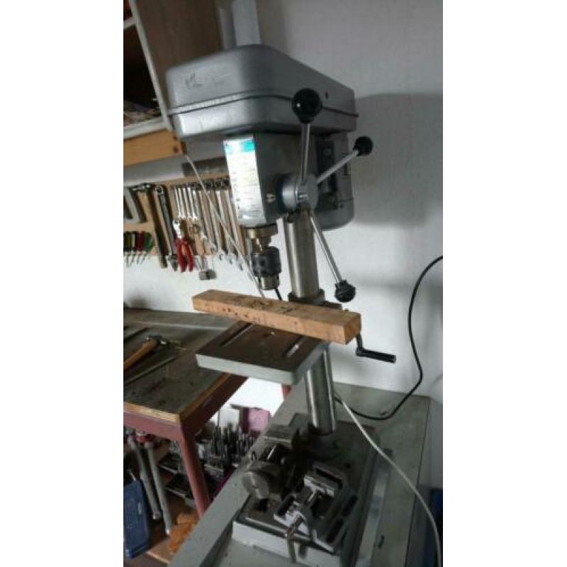 Kinzo 8E116 kolomboormachine