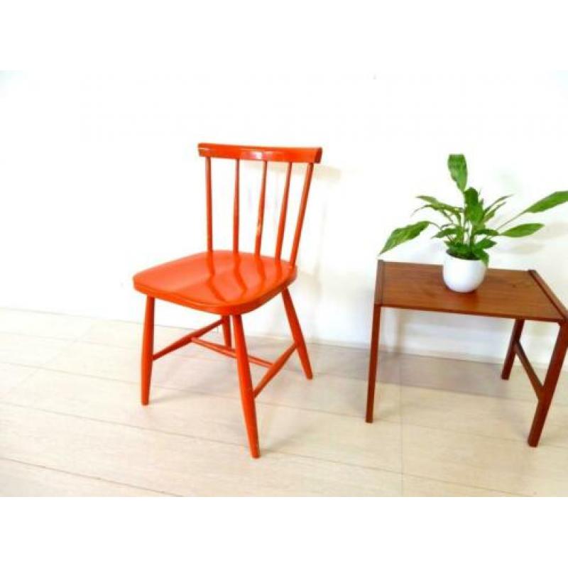 retro vintage stoel spijlenstoel eetkamerstoel jaren 60