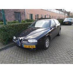 Alfa Romeo Alfa-156 1.8 Twin Spark Sportwagon 2002 Zwart