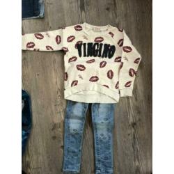 Vingino setje broek en trui zoentjes/ kusjes maat 104/ 4