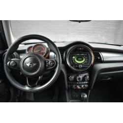 MINI 5 Deurs 1.5 COOPER BUSINESS / Navigatie / Airco / 16 in