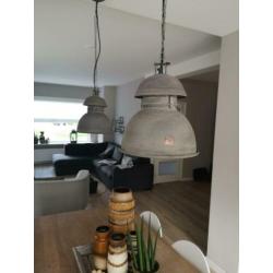 Stoer en robuuste hanglampen