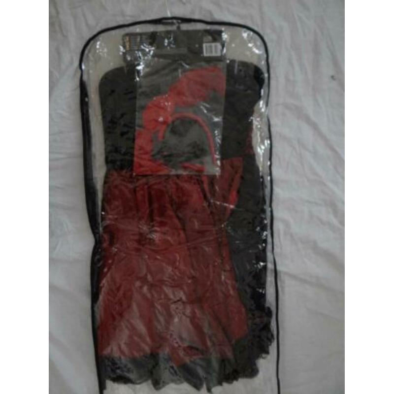 Mooie zwart/rood CAN CAN/MOULIN ROUGE/WESTERN jurk