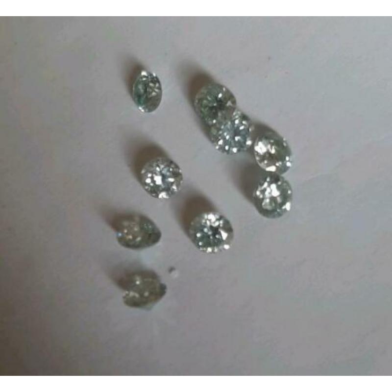 Moissanite ijsblauw 9 stuks samen 2, 90 krt
