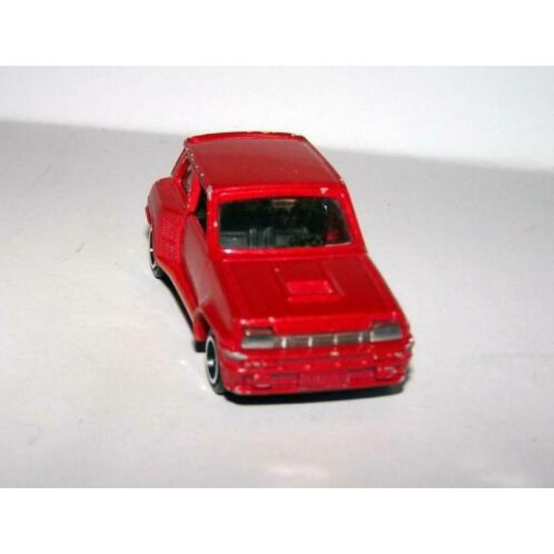Tomica Renault 5 Turbo model. Nieuwstaat.