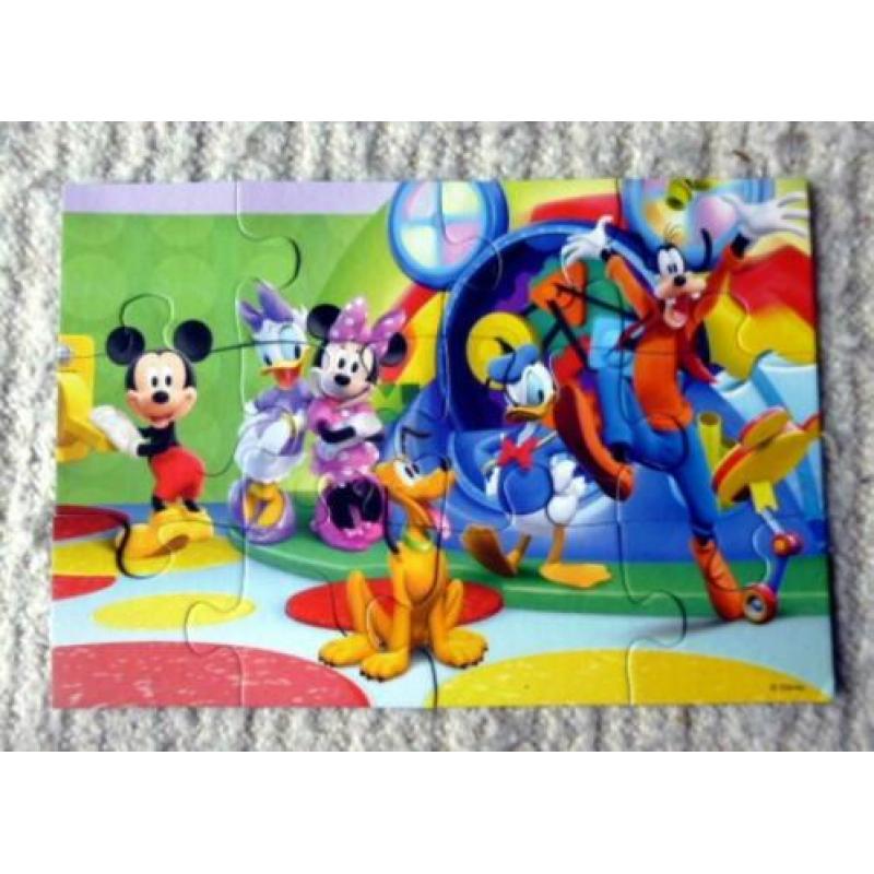 Mickey, Minnie en vrienden 2x12 st. met posters - compleet