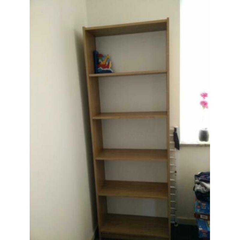 Houten boekenkast