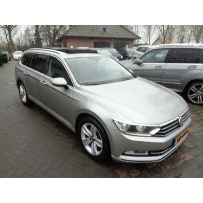 Volkswagen Passat VARIANT 1.6TDI DSG PANO/LED/NAVI EURO6!