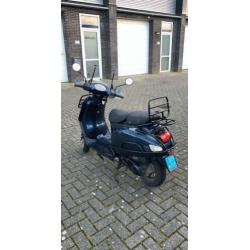 Agm scooter