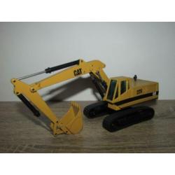 Grondverzet 1:50, Catterpillar 225 Graafmachine