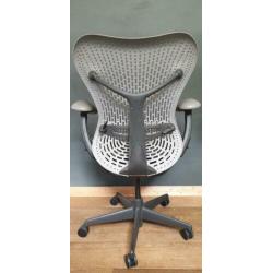 Herman Miller Mirra design bureaustoel