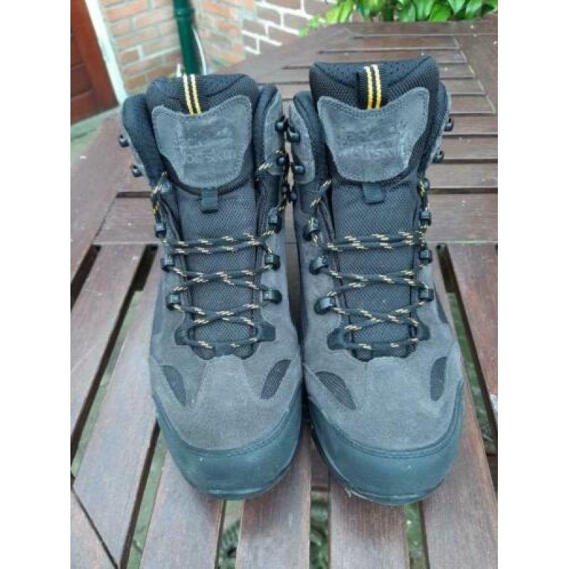 Jack wolfskin all terrain mt 42 80euro inclusief verzendkos