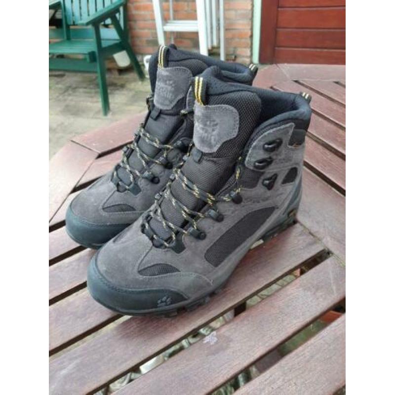 Jack wolfskin all terrain mt 42 80euro inclusief verzendkos