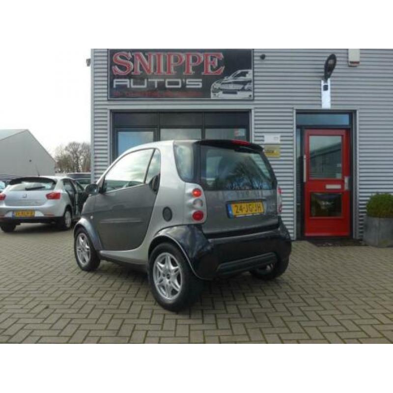 Smart City-coupé smart & pure -AUTOMAAT-AIRCO-LICHTMETALEN V