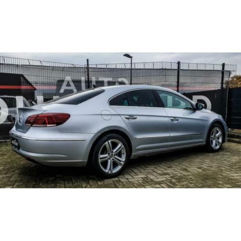 Volkswagen Passat 1.4 TSI ACT Connected Series Plus