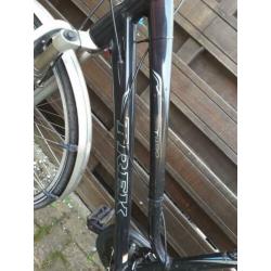 Trek T400 damesfiets met 24 versnellingen, 28 inch