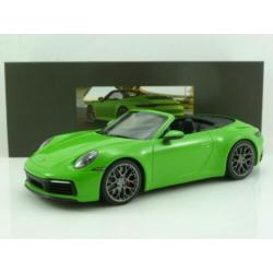 Minichamps Porsche 911 992 Carrera 4s Cabrio 2019 Groen 1:18