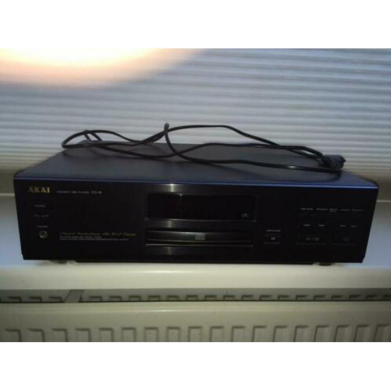 AKAI CD speler