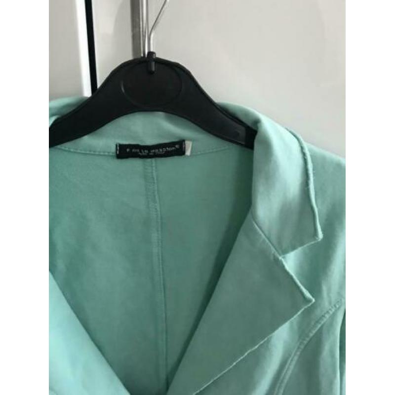 Leuke mint groene blazer maat L
