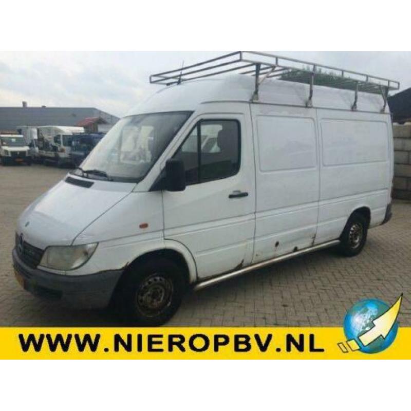 Mercedes-Benz Sprinter 208cdi l2h2 l2h2 (bj 2000)