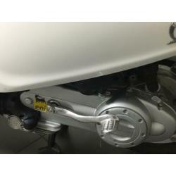 Te koop vespa Primavera snor 964 km