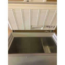 'WHIRLPOOL VRIESKIST €100,- !!! bezorgen + GARANTIE !!'