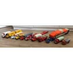 Diverse modelauto’s / vrachtwagens