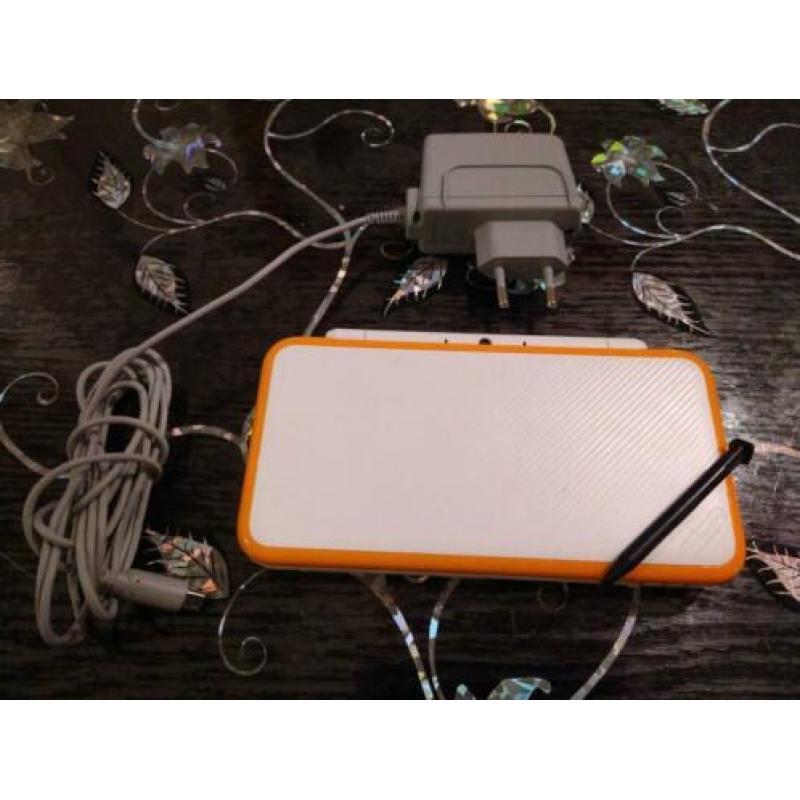 New Nintendo 2DS XL met 14 spelletjes