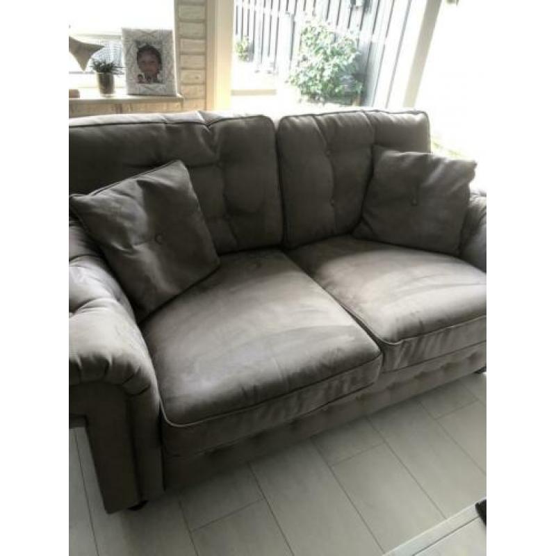 Chartwell bank in taupe kleur zie omschrijving