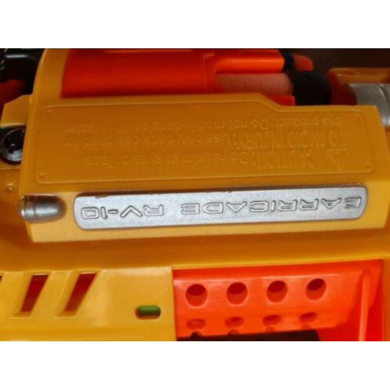 Nerf barricade RV-10 N-strike pistool.