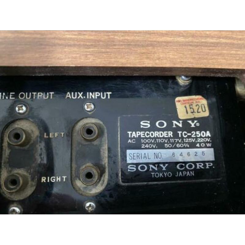 Sony TC-250A