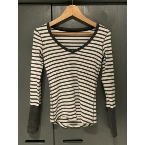 MARC CAIN SPORTS | Mooie grijs gestreepte top | Maat: 34