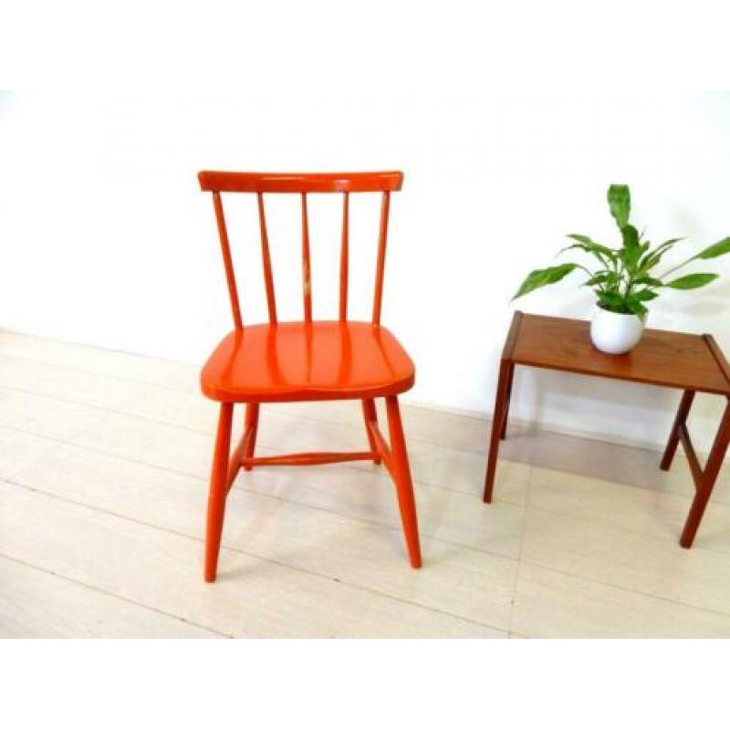 retro vintage stoel spijlenstoel eetkamerstoel jaren 60