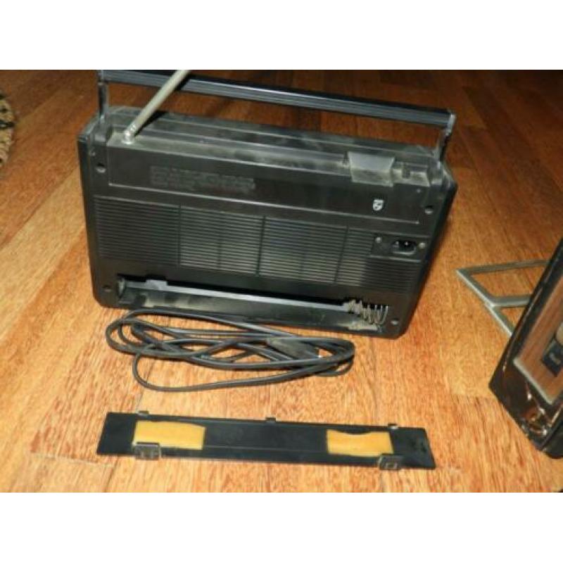 2x philips transistor radio