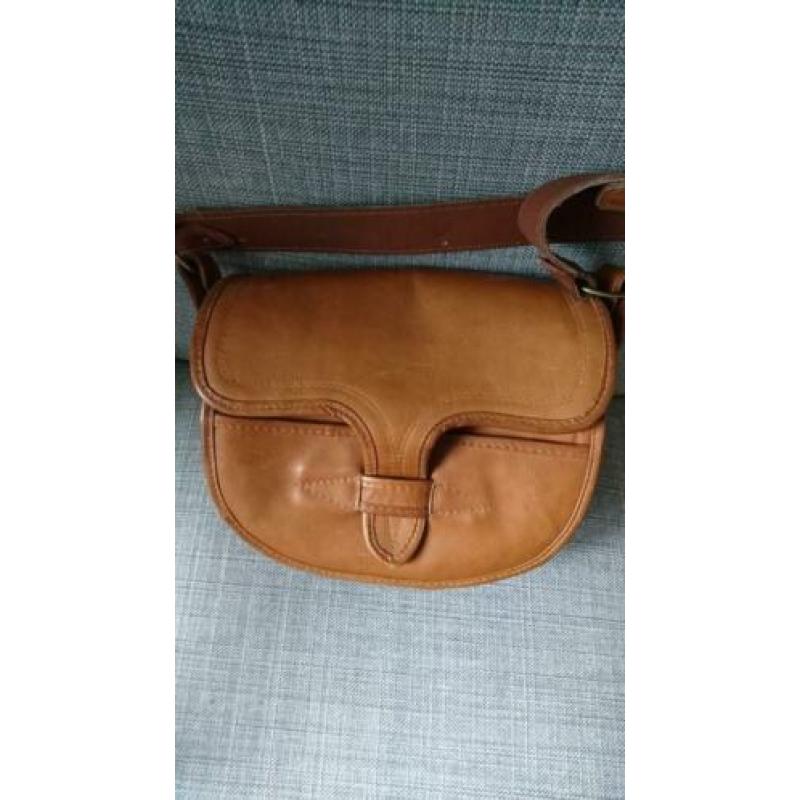 Vintage cognac leren crossbody tas. Jagerstas
