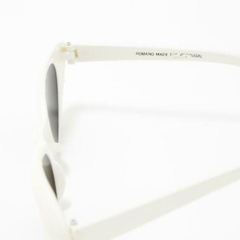 Vintage cateye sunnies