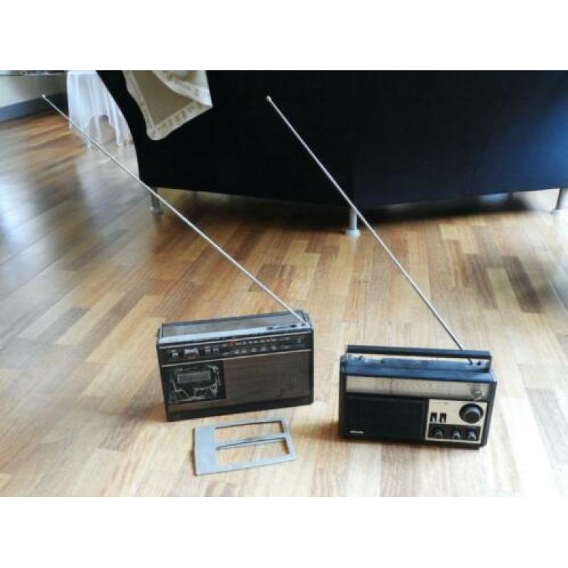 2x philips transistor radio