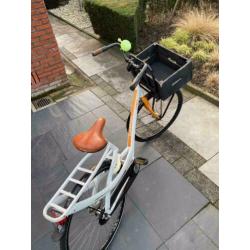 Dames stationsfiets Postcodeloterij