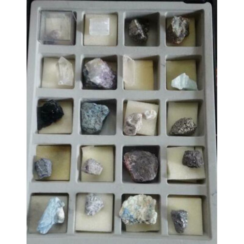 VERZAMELING STENEN MINERALEN * In Dozen *