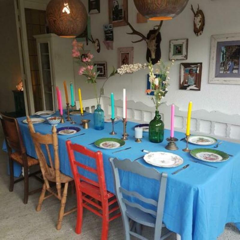 Grote eettafel, Happyhomeart