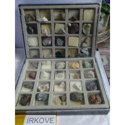 VERZAMELING STENEN MINERALEN * In Dozen *