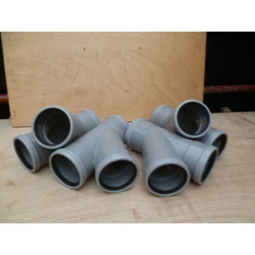 4 nieuwe stroom T riool 3x sok met rubber 110 mm