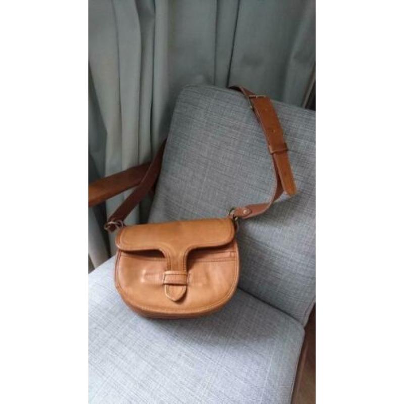 Vintage cognac leren crossbody tas. Jagerstas