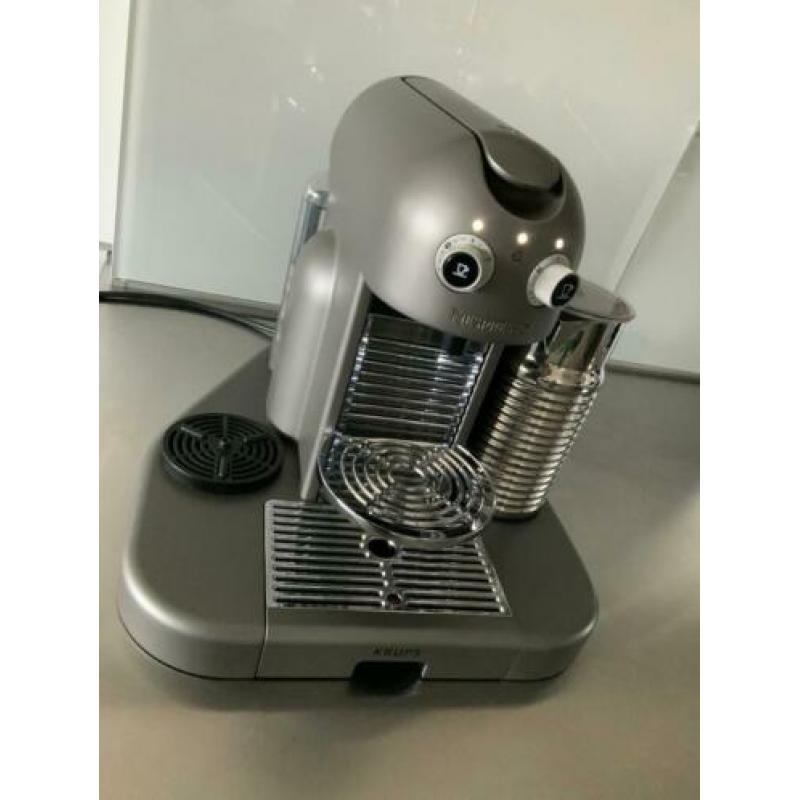Krups Gran Maestria, Nespresso machine,