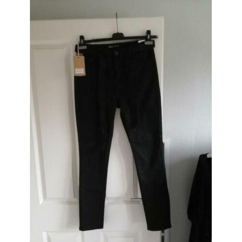 Toxic nieuwe zwarte broek met stipje, XL
