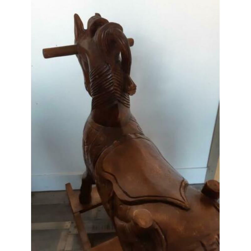 hobbelpaard nieuw 93 cm hoog massief hout eyecatcher gaaf