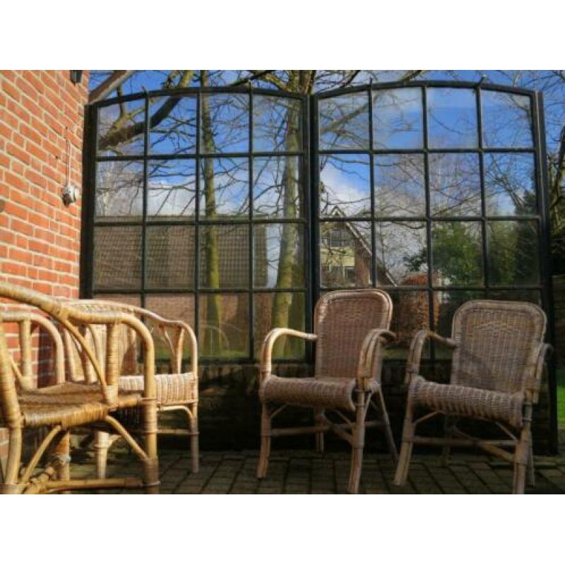 Rotan tuinstoelen