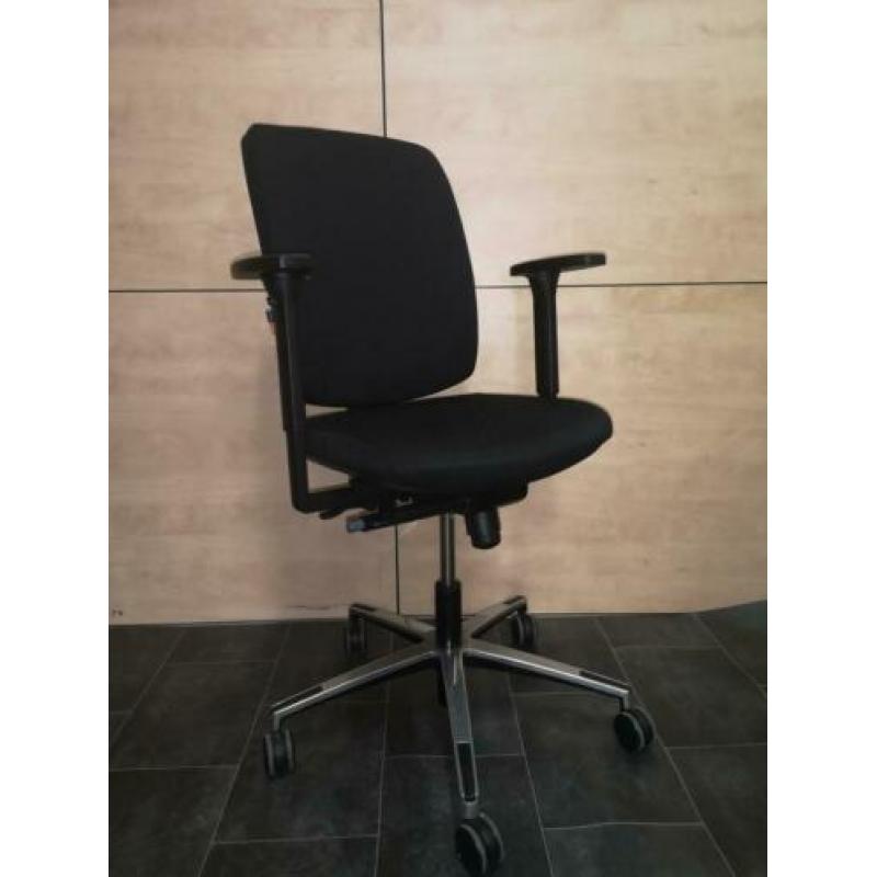 Beta bureaustoelen ergonomisch zwarte stof Chrome voetkruis