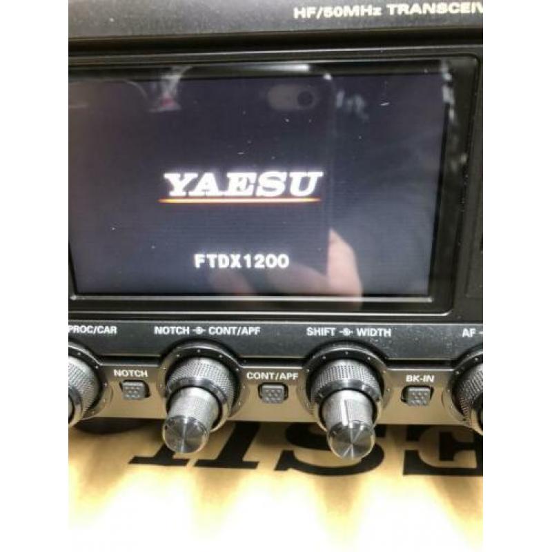 Yaesu ft dx 1200
